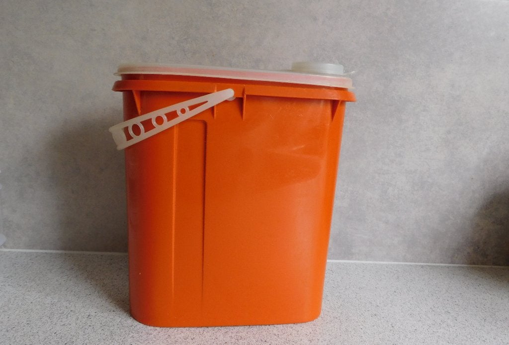 Tupperware Schenkkan Oranje Vintage, Huis en Inrichting, Keuken | Tupperware, Ophalen of Verzenden, Zo goed als nieuw, Oranje