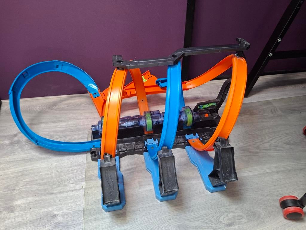 Hot Wheels Track Builder Unlimited Triple Loop Kit, Kinderen en Baby's, Speelgoed | Overig, Ophalen of Verzenden