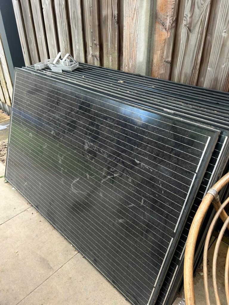 12x zonnepanelen 300W 165x100, Doe-het-zelf en Verbouw, Zonnepanelen en Toebehoren, Ophalen, Gebruikt, Paneel, 200 wattpiek of meer