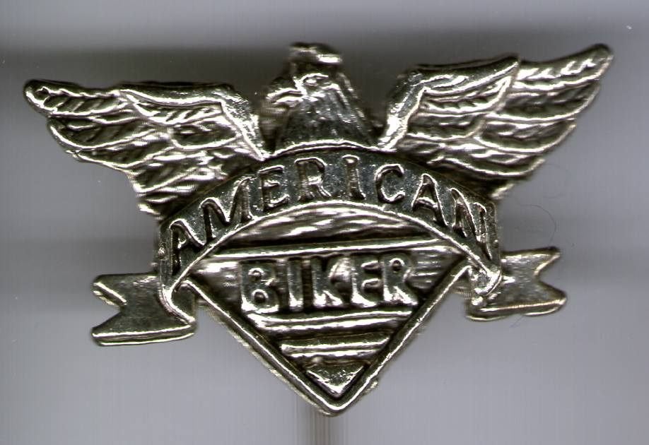 Harley Davidson zilverkleurig motorfiets speldje ( G_031), Verzenden, Zo goed als nieuw, Transport, Speldje of Pin