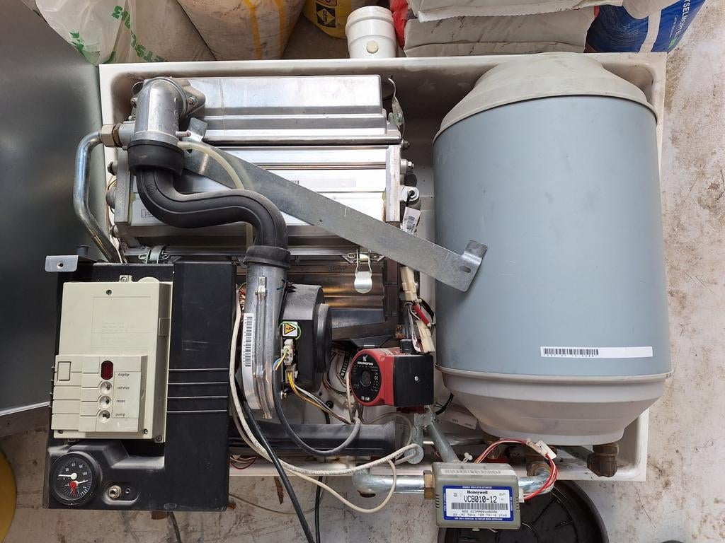 Nefit ecomline hrc 30h cv ketel, Doe-het-zelf en Verbouw, Ophalen, Gebruikt, Minder dan 60 cm, Cv-ketel of Combi-ketel