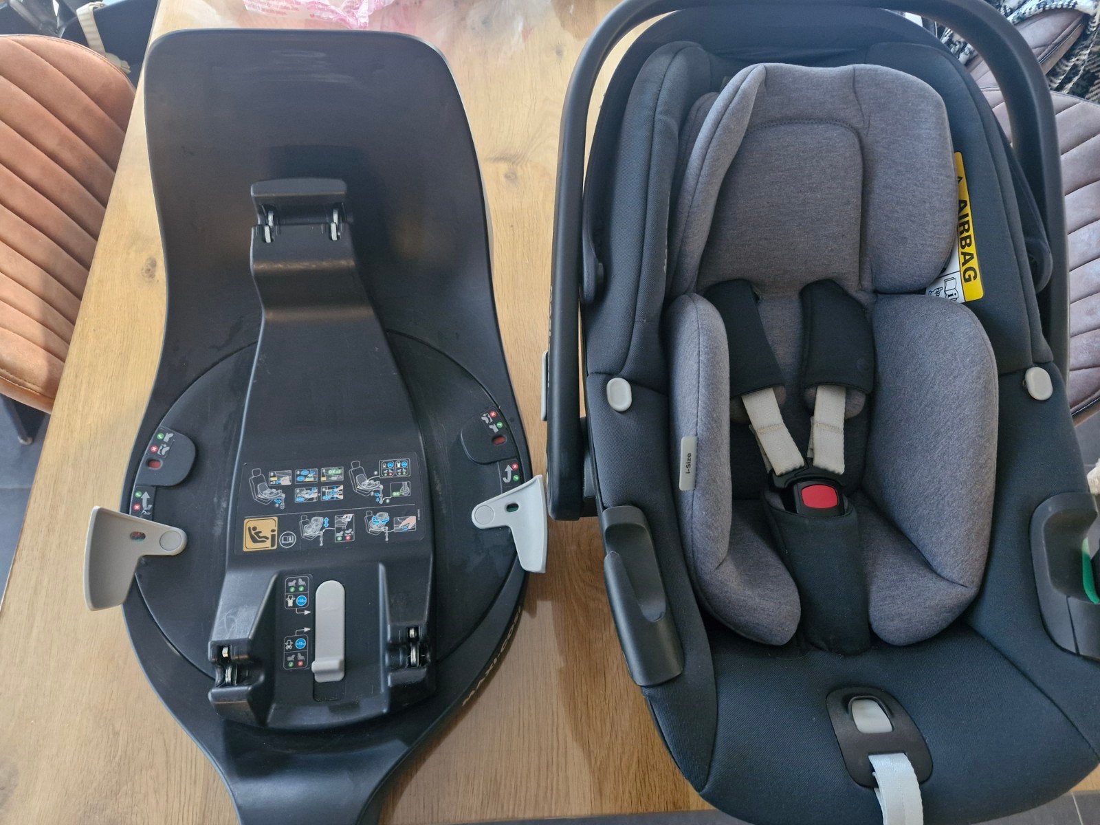 Maxi-Cosi Pebble 360 met FamilyFix 360 Base (2025), Ophalen, Gebruikt, Zijbescherming, Isofix