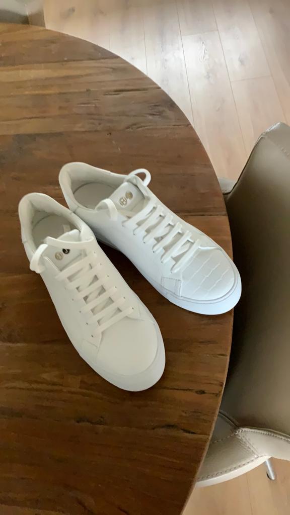Witte sneakers van Hide & Jack ( bijenkorf ) maat 45, Ophalen of Verzenden, Nieuw, Wit, Sneakers of Gympen