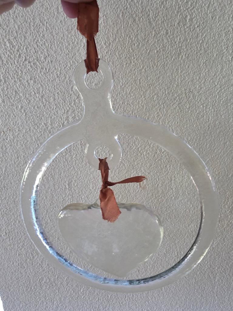 Vintage glazen raamdecoratie met hart, Antiek en Kunst, Antiek | Glas en Kristal, Ophalen of Verzenden