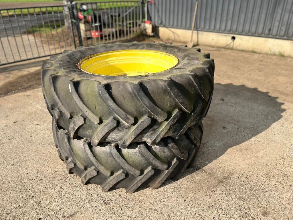 Set wielen 480/70R34, Zakelijke goederen, Agrarisch | Onderdelen | Banden, Velgen en Assen, Ophalen of Verzenden