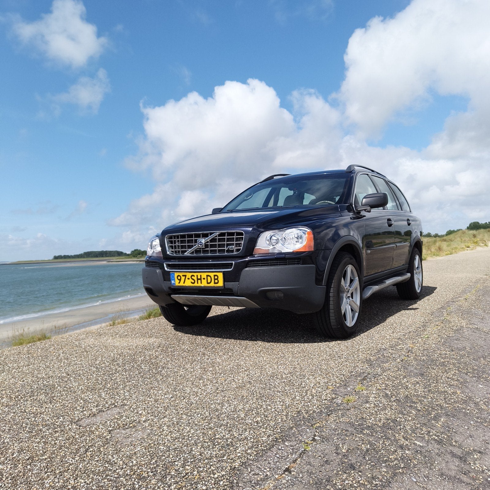 Volvo XC90 4.4 V8 Geartronic summum 2006 Blauw 7 zitter, 8 cilinders, 7 stoelen, Origineel Nederlands, Vierwielaandrijving