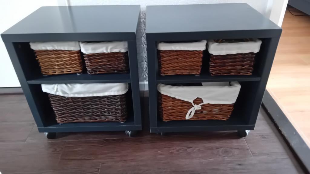 IKEA nachtkastjes met rieten mandjes - donkerblauw, Ophalen, Gebruikt, Minder dan 45 cm, Minder dan 55 cm