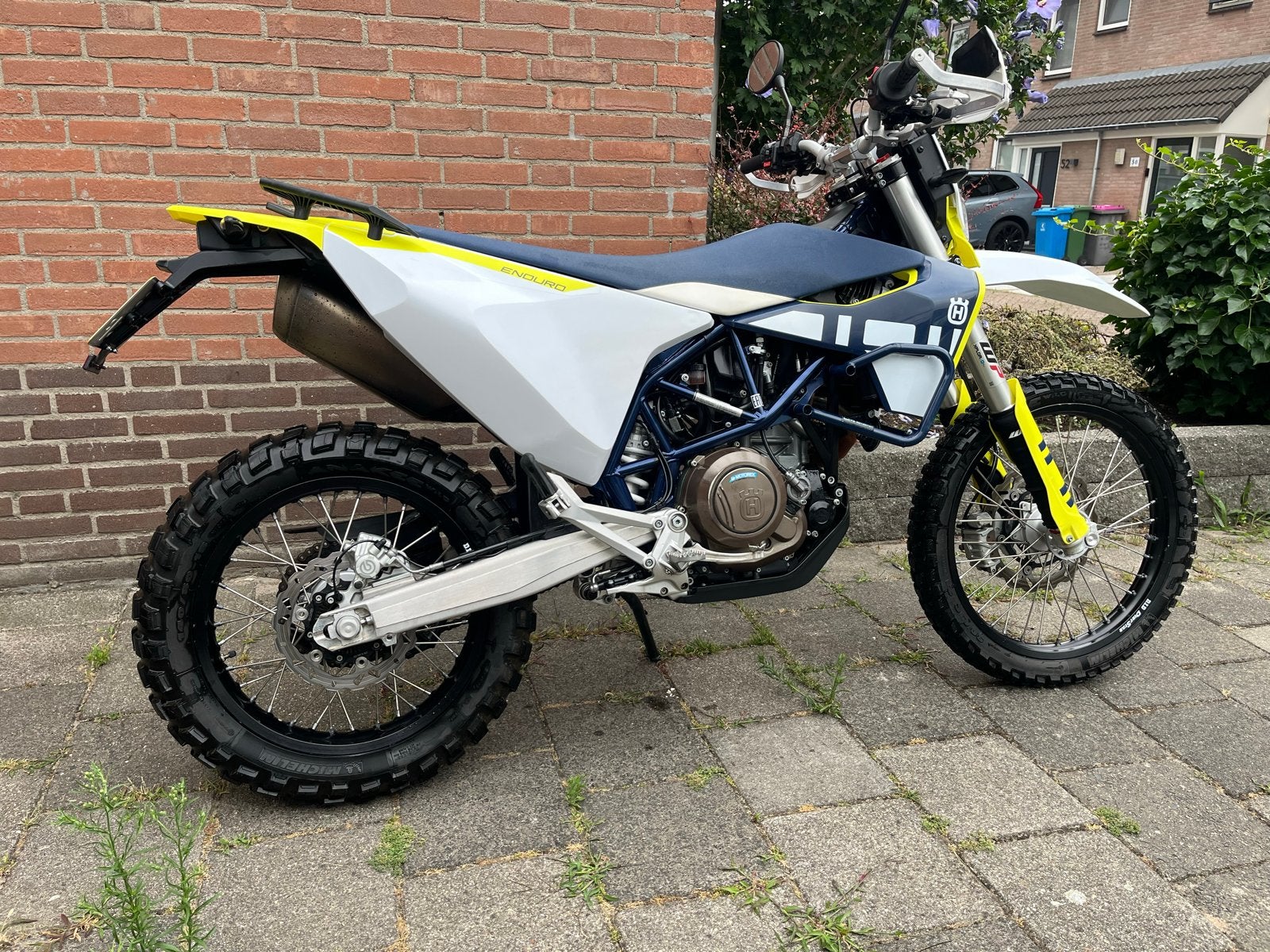 Husqvarna 701 Enduro 2023 - Zeer nette staat!, Motoren, Occasion, Particulier, Meer dan 35 kW, Enduro
