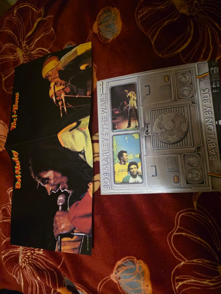 Te koop een dubbele lp van  bob marley purt drive, Gebruikt, 10 inch, Inclusief poster, Ophalen of Verzenden