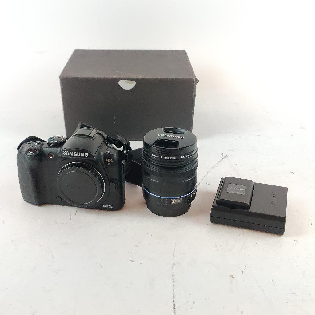 Samsung NX11 Camera 14.6MP + Samsung 1:3.5-5.6 18-55mm lens, Compact, Ophalen of Verzenden, X, X