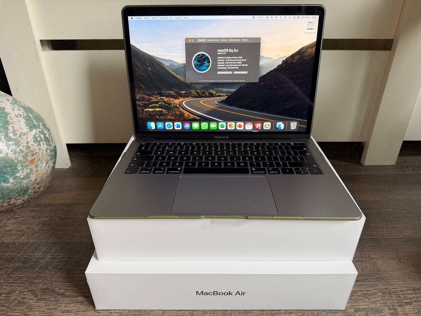 Apple Macbook air 2019, Computers en Software, Ophalen, Gebruikt, 8 GB, 13 inch