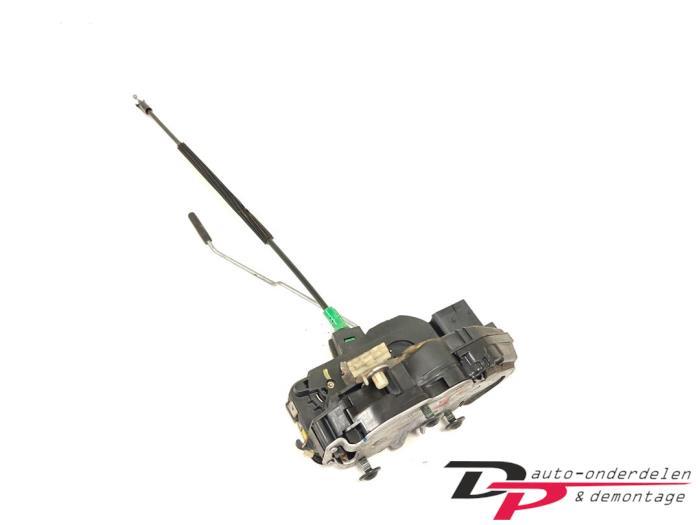 Deurslot Mechaniek 4Deurs links-achter van een Opel Astra, Gebruikt, -, -, Opel