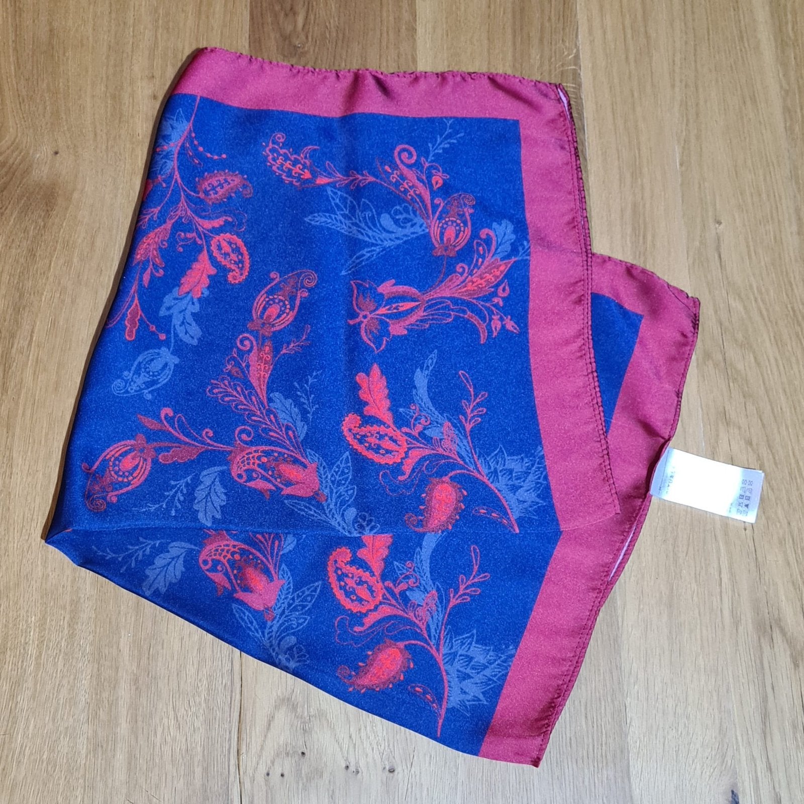 Rituals sjaaltje Yalda blauw/rood, Ophalen of Verzenden, Zo goed als nieuw, Maat 38/40 (M), Sjaal