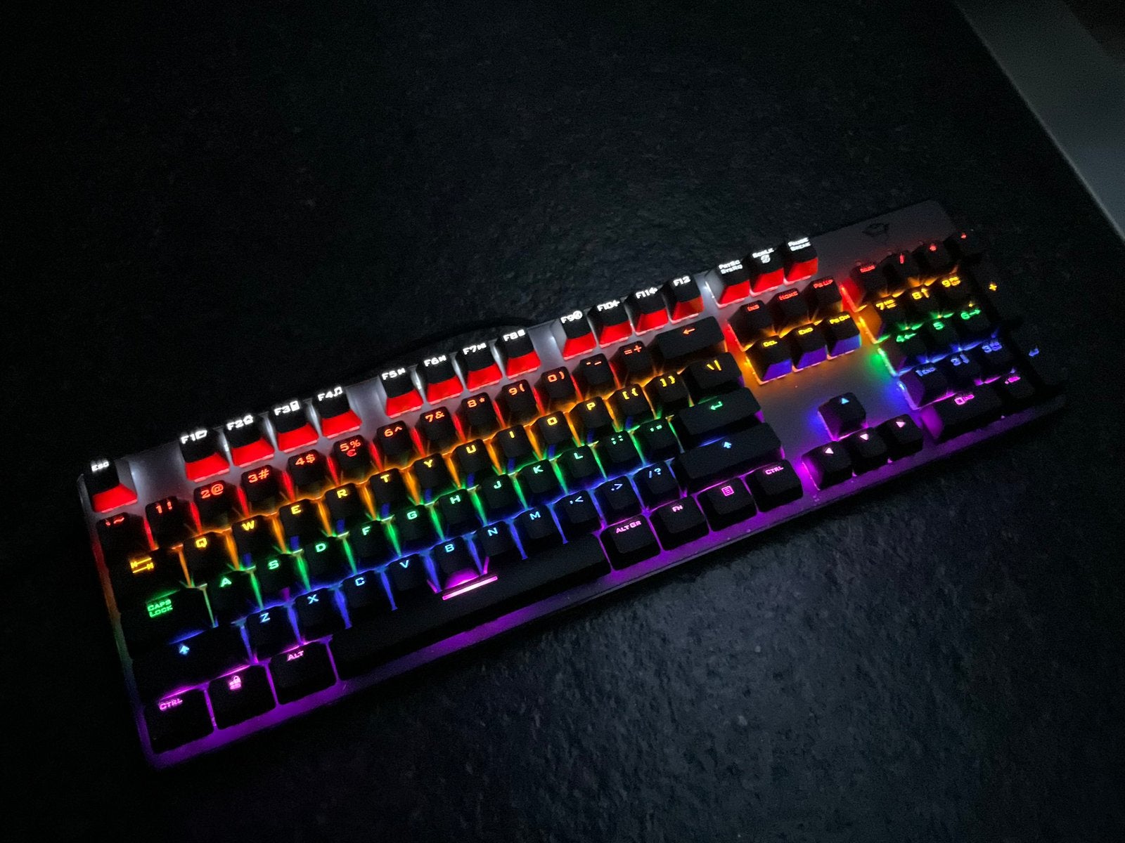 Trust GXT 865 Asta Zwarte USB QWERTY Toetsenbord, Computers en Software, Gaming toetsenbord, Ophalen of Verzenden, Zo goed als nieuw