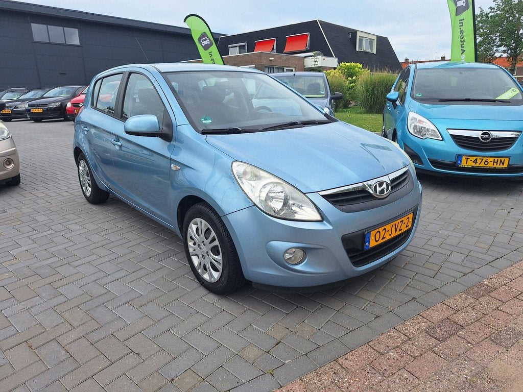 Hyundai I20 1.2i DynamicVersion / 89.794 km NAP / Als nieuw, Auto's, Hyundai, 450 kg, Gebruikt, 31 €/maand, 4 cilinders