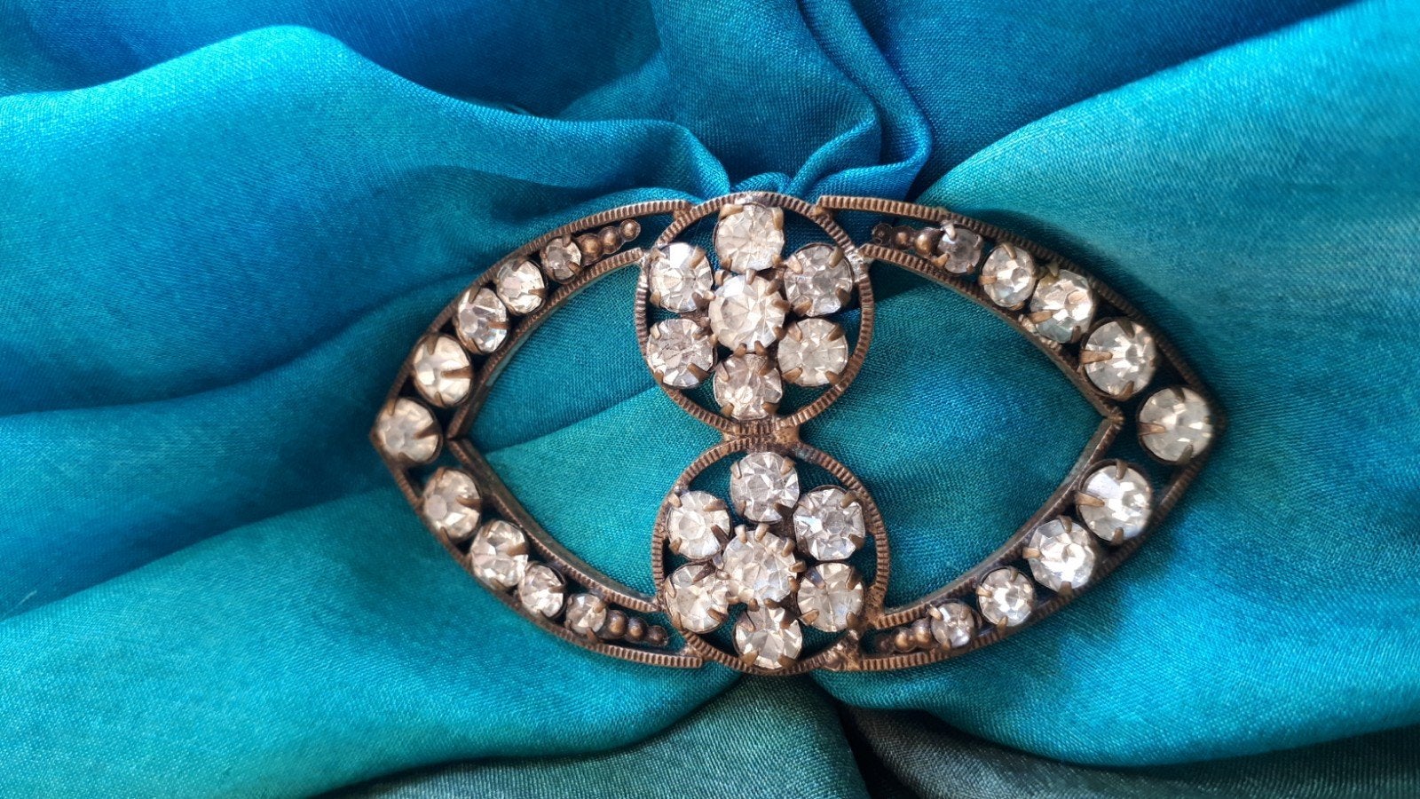 Victoriaanse Gesp, Metaal + Heldere Rijnstenen., Sieraden, Tassen en Uiterlijk, Antieke sieraden, Ophalen of Verzenden, Koper