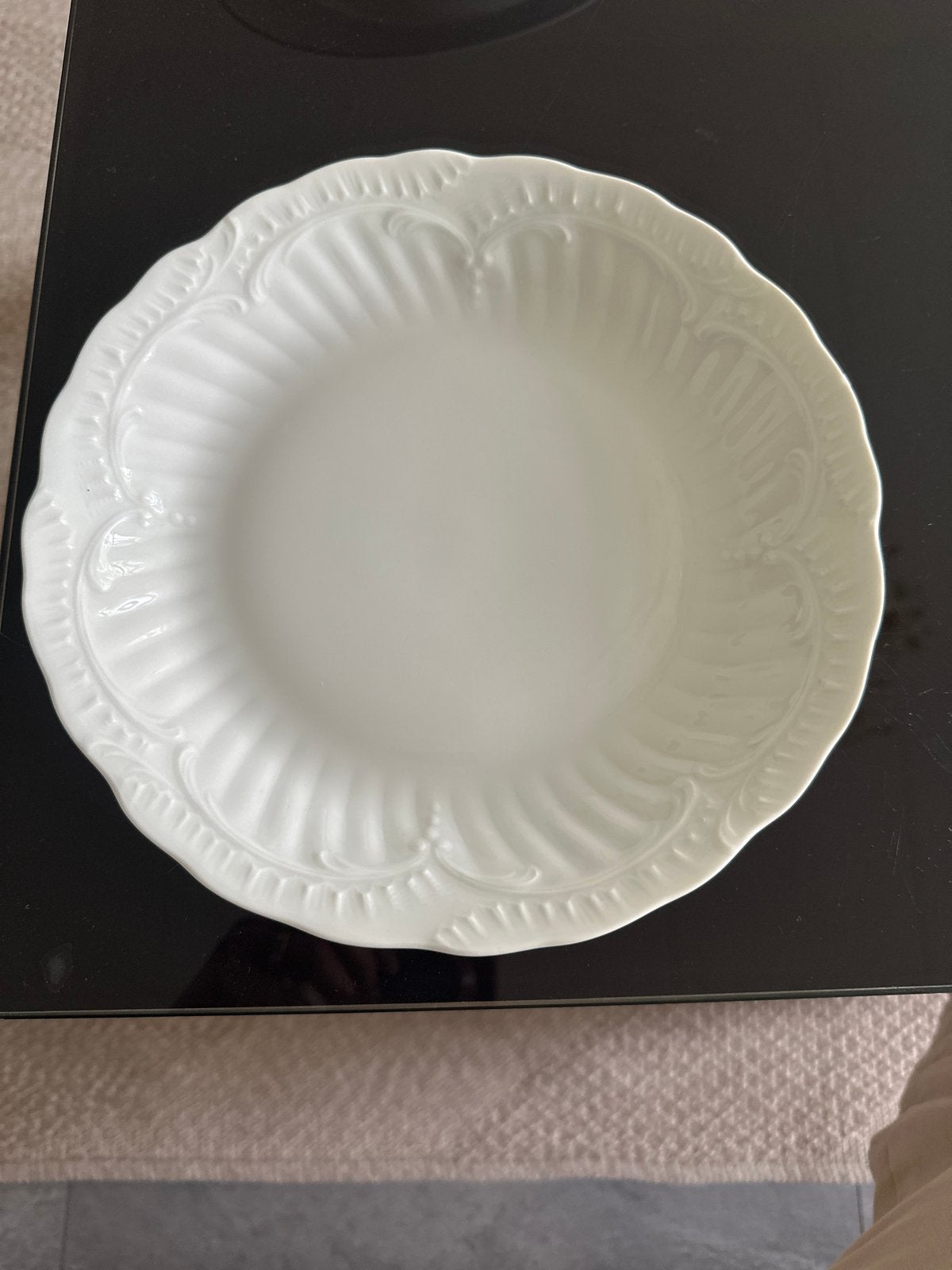 Elegante Limoges France diep bord - wit porselein, Antiek en Kunst, Antiek | Servies los, Ophalen of Verzenden