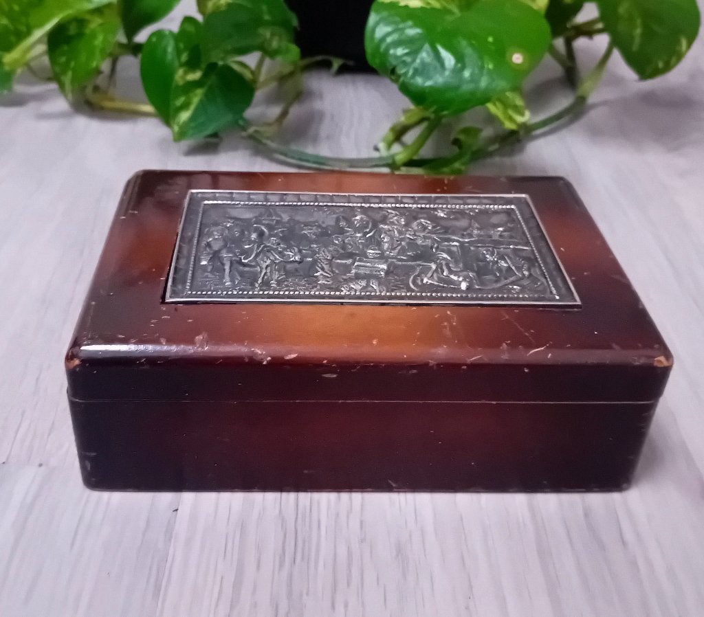 vintage houten sigarenkist in relief,zilpla, Antiek en Kunst, Verzenden