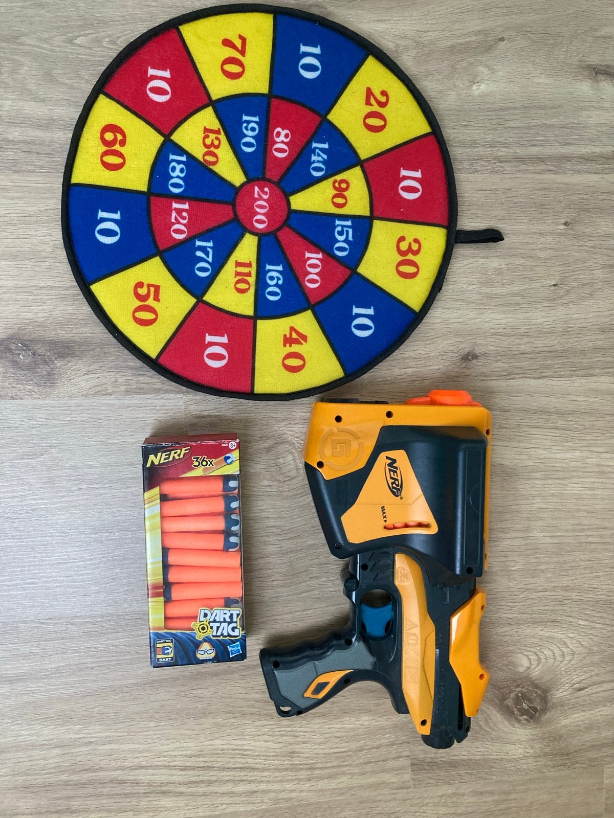 Nerf pistool met bord en pijlen, Ophalen of Verzenden, Gebruikt