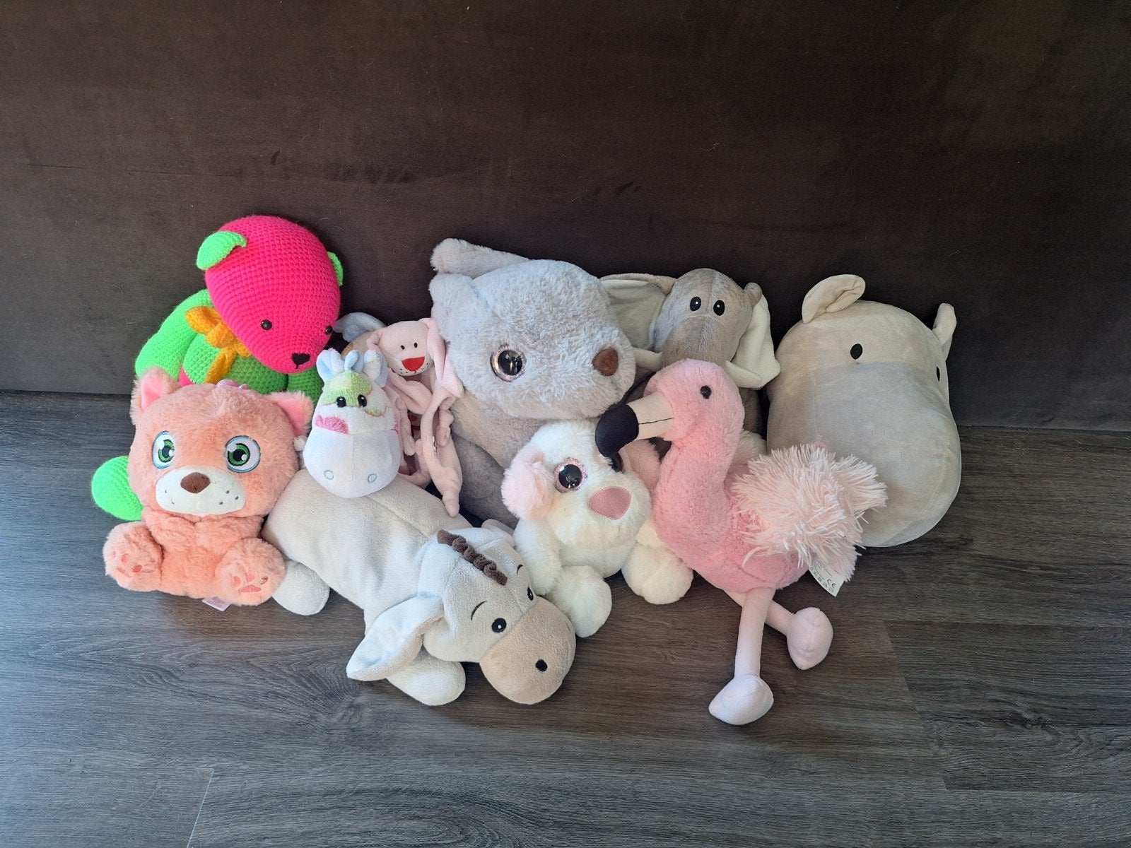 Knuffelset met kleurrijke knuffels, Overige typen, Ophalen of Verzenden, Zo goed als nieuw, Middelgroot (20 tot 80 cm)