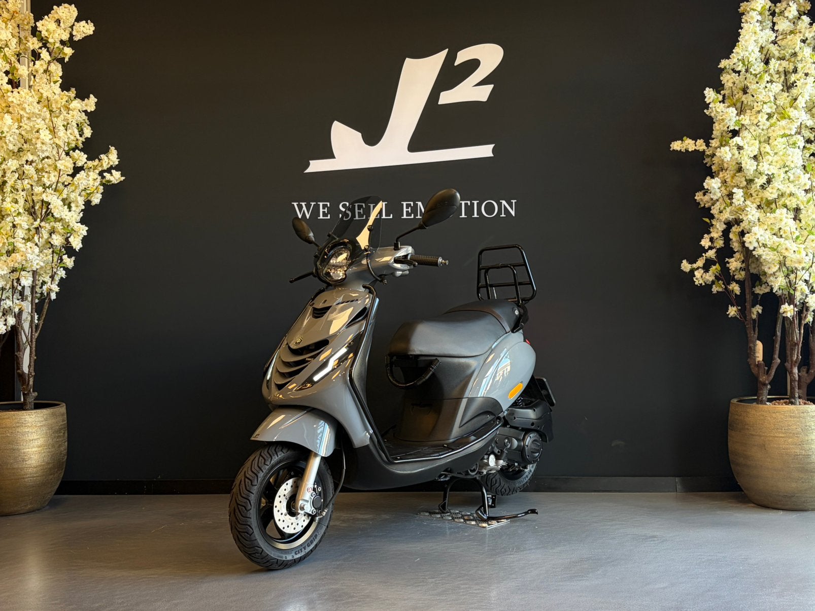 Piaggio Zip | Nardo Grey | Brom | 2022 | 5691 km, Overige modellen, ., Maximaal 45 km/u, Ophalen of Verzenden