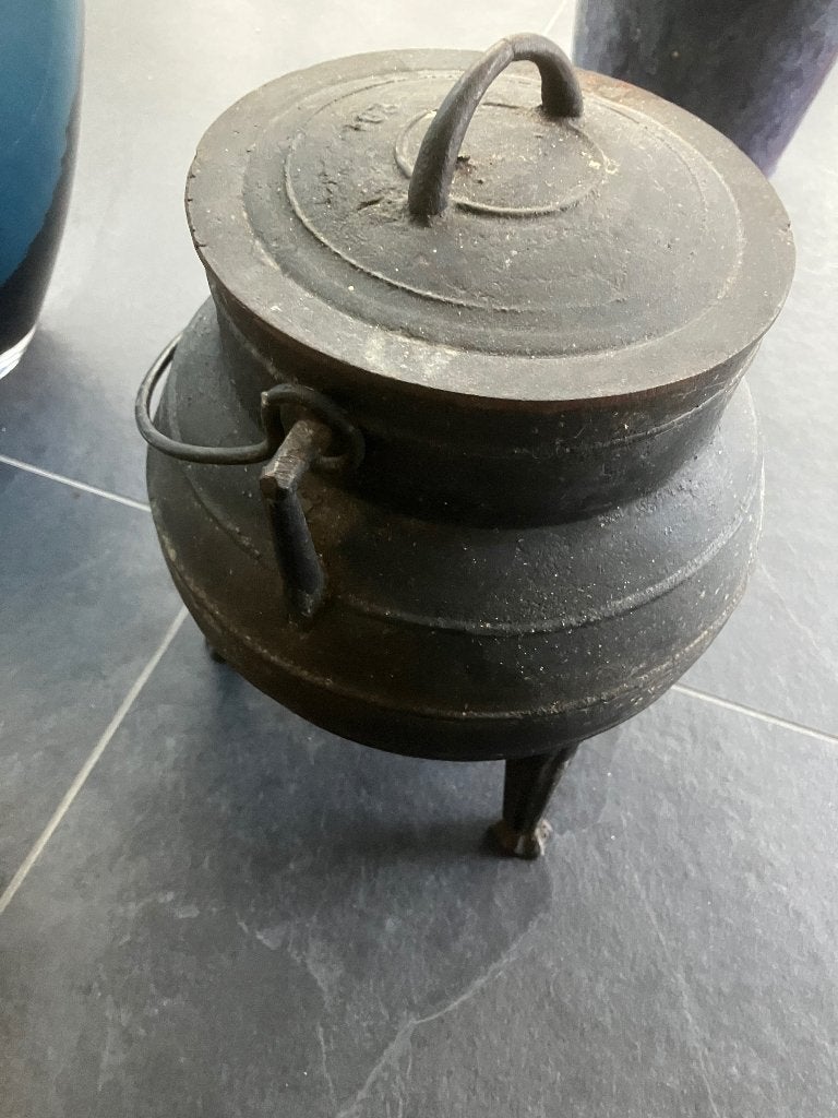 Gietijzer pot vintage, Ophalen, Gebruikt, Gietijzer, Met deksel