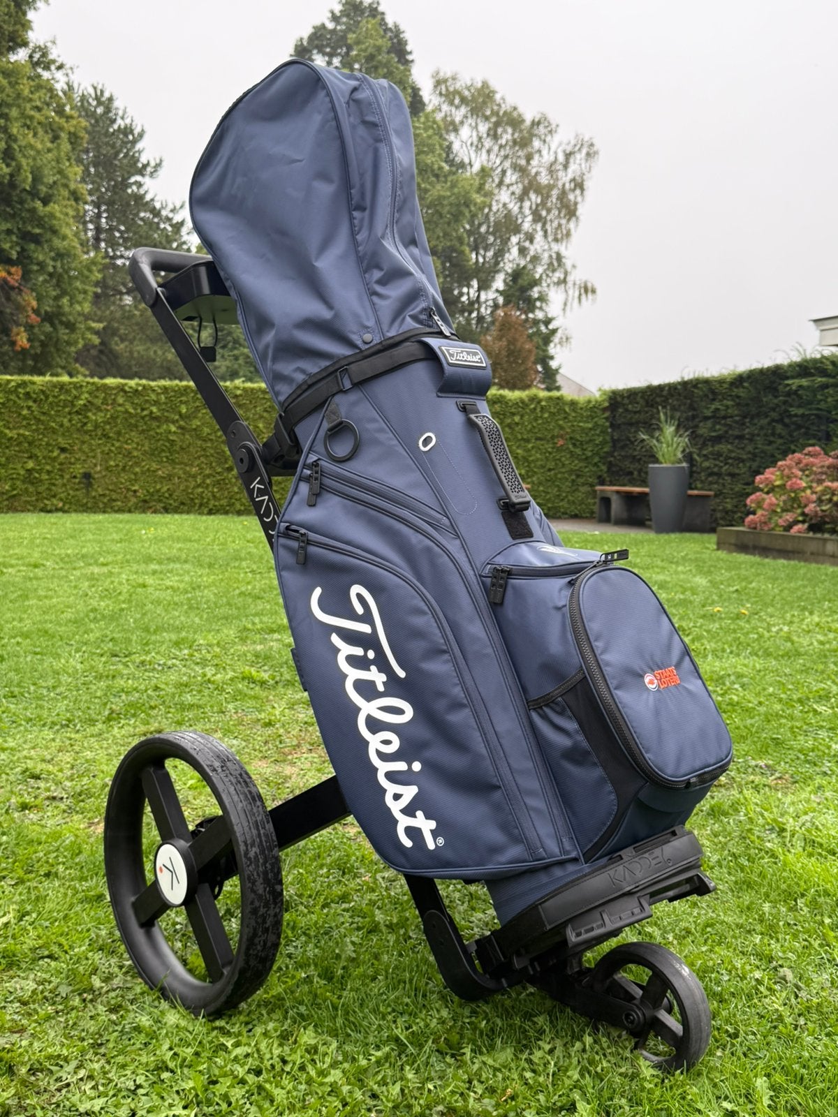 Titleist golftas Cart14 (Nieuw) op Kaddey switch+ Trolley, Ophalen, Nieuw