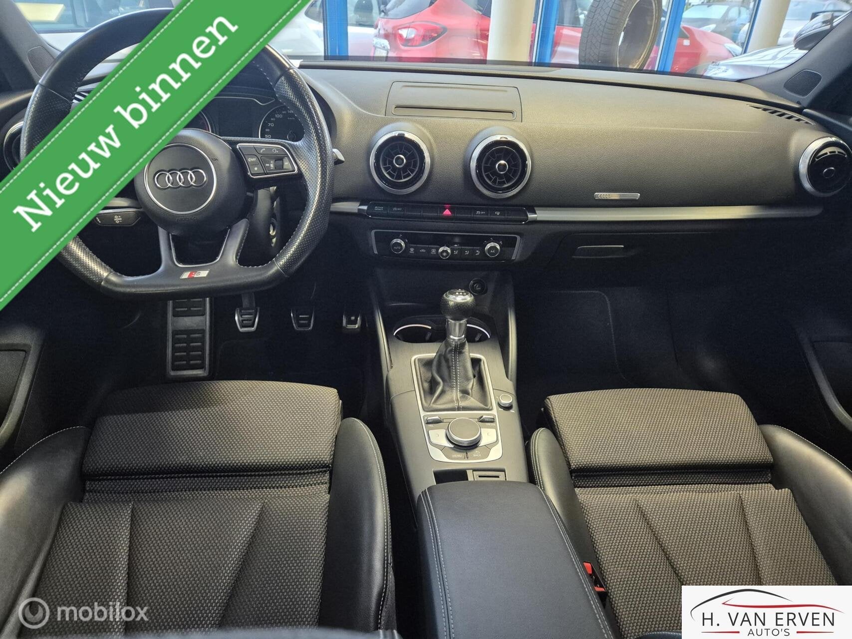 Audi A3 Sportback 1.0 TFSI Sport S-LINE RIJKLAAR! 18" NAVI, Auto's, Voorwielaandrijving, Verwarmde buitenspiegels, Euro 6, Zwart