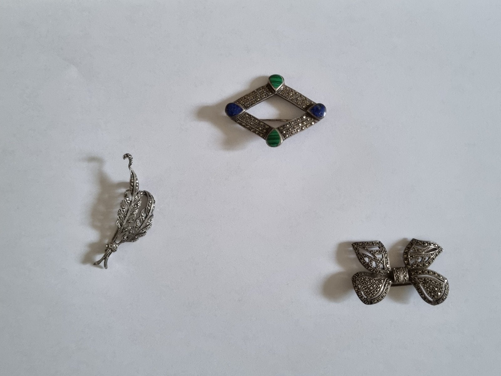 3 antieke zilveren broches. Markasiet. Ook per stuk te koop., Ophalen of Verzenden, Zilver, Broche