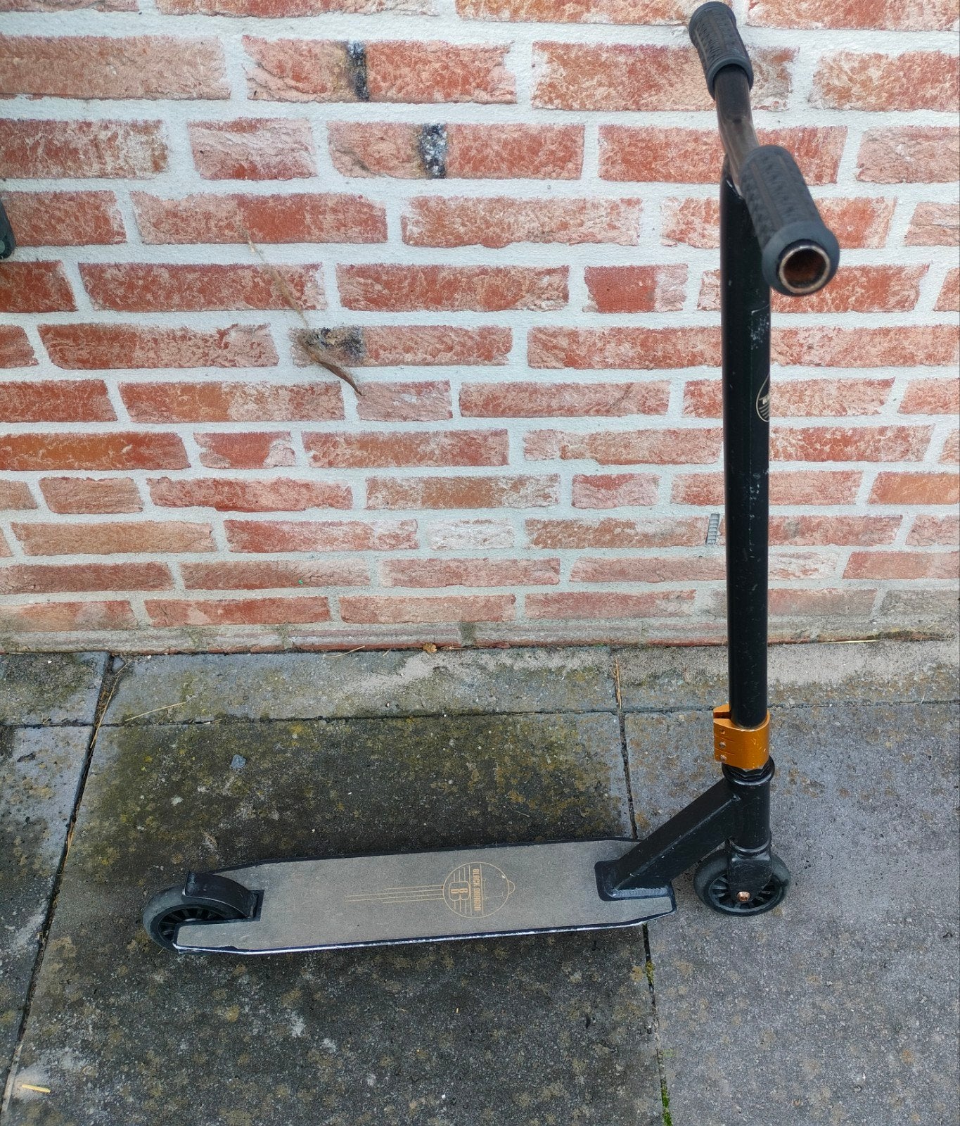 Stuntstep Black Dragon - Gebruikt maar in goede staat, Fietsen en Brommers, Ophalen, Gebruikt, Gewone step, Blackdragon