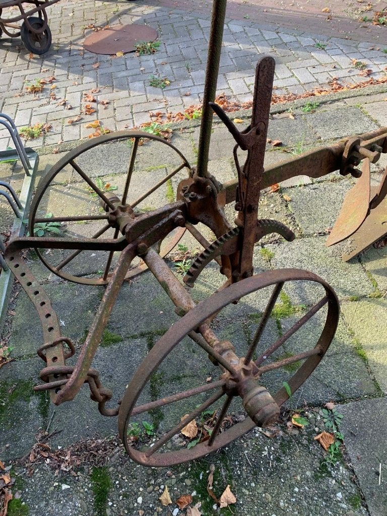 Antieke Ploeg - Decoratief landbouwwerktuig, Ophalen