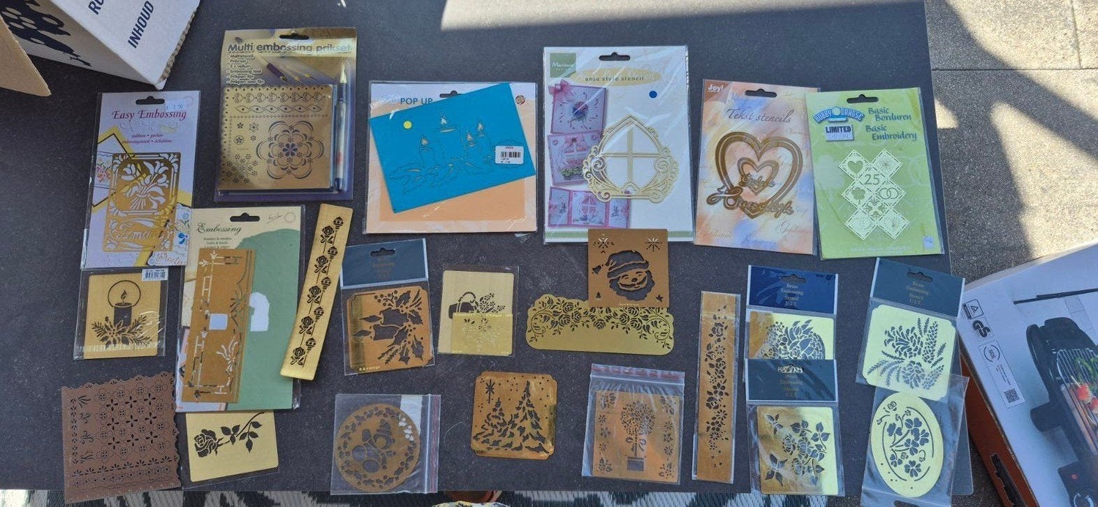 embossing mallen en snijmallen, Hobby en Vrije tijd, Kaarten | Zelf maken, Ophalen of Verzenden, Zo goed als nieuw, Overige thema's