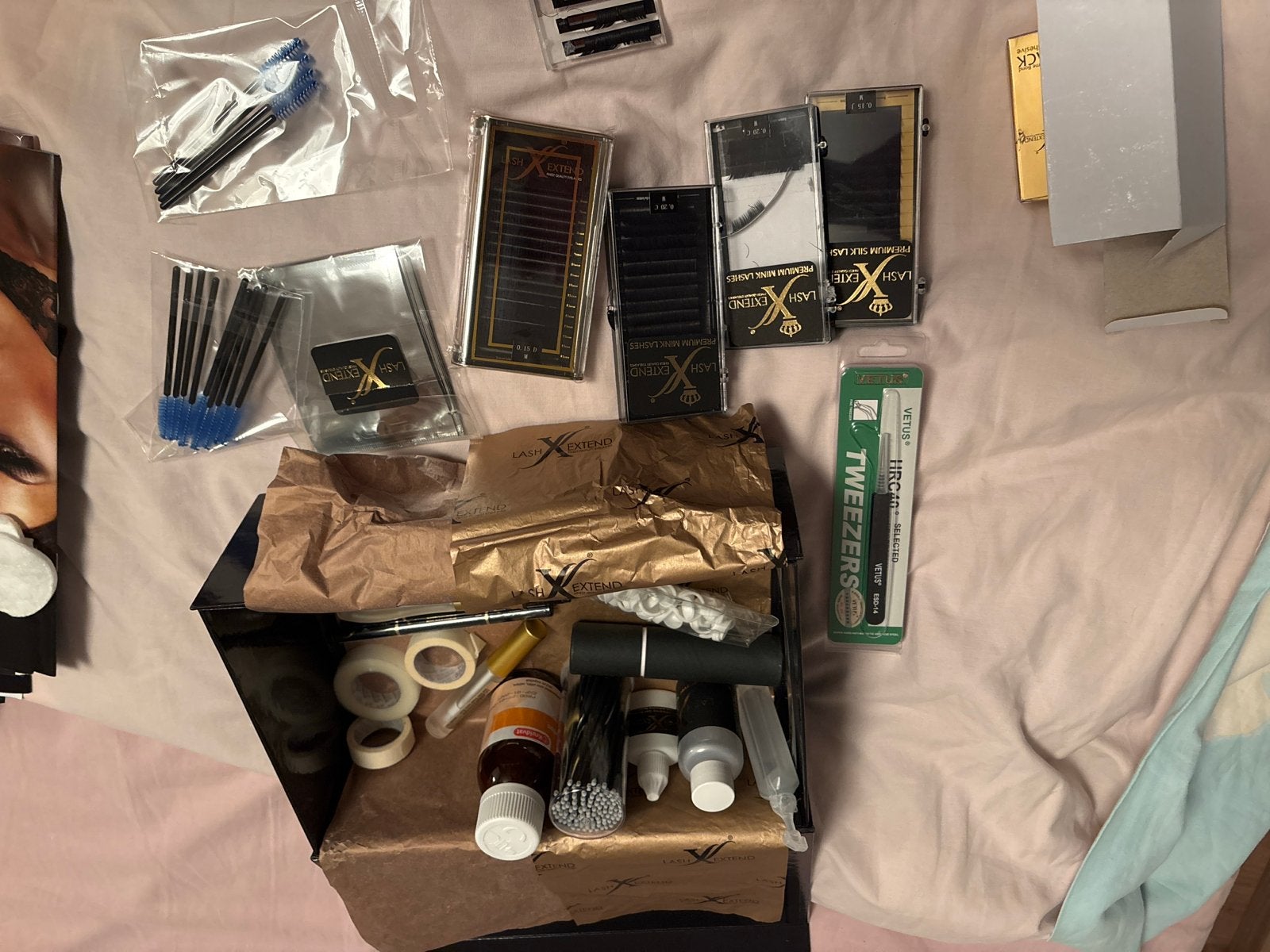 Lash Xtend Wimperextensions Starterspakket & Theorieboek, Ophalen of Verzenden, Gebruikt, Ogen, Overige typen