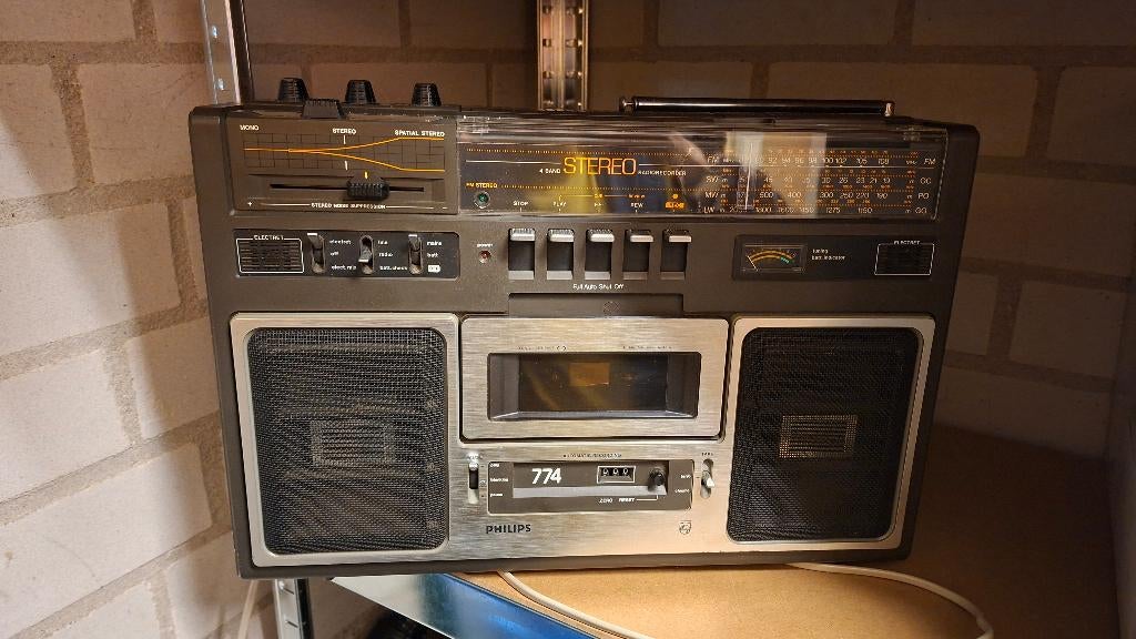 Philips 774 radio cassette recorder, Ophalen, Gebruikt, Radio