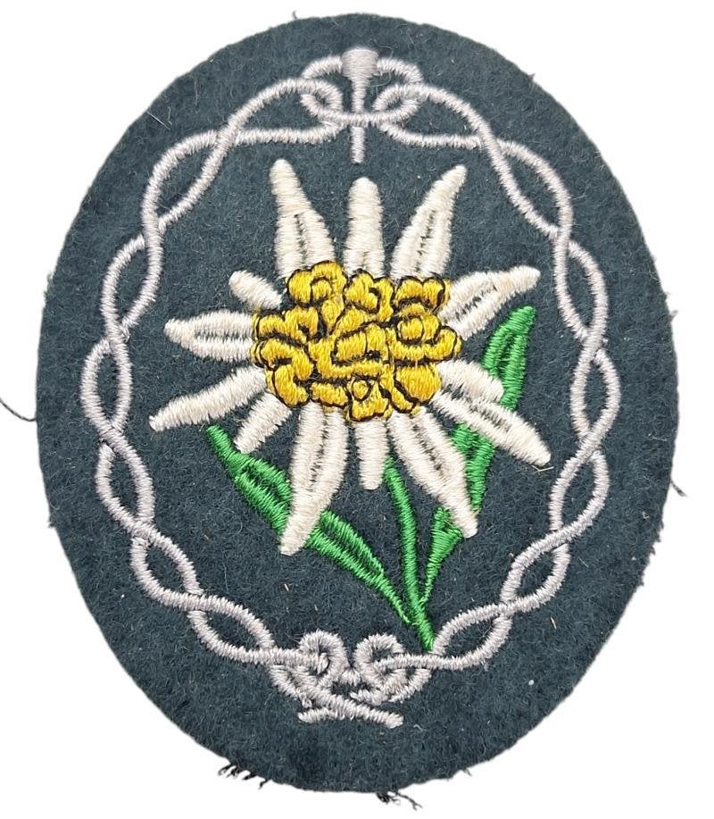 Wehrmacht Gebirgsjäger Edelweiss patch, Verzamelen, Ophalen of Verzenden, Duitsland, Embleem of Badge