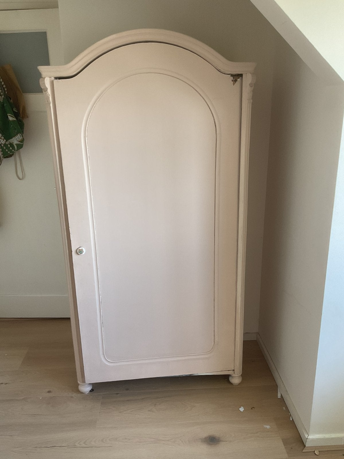 Antieke kast, Ophalen