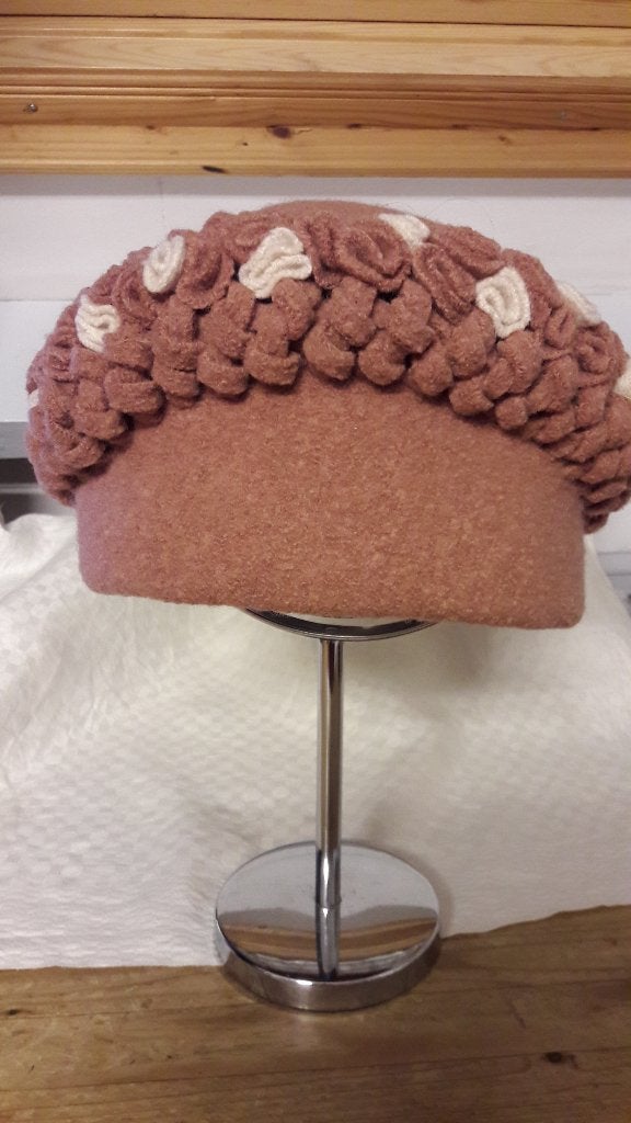 Designerhoed. 100% wol. Nieuw!, Ophalen of Verzenden, Nieuw, One size fits all