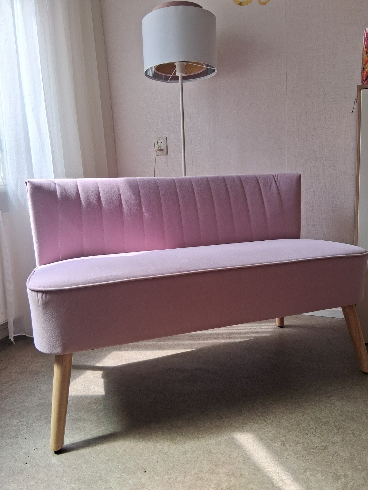 lila roze bankje, Ophalen, Minder dan 75 cm, Tweepersoons, Zo goed als nieuw