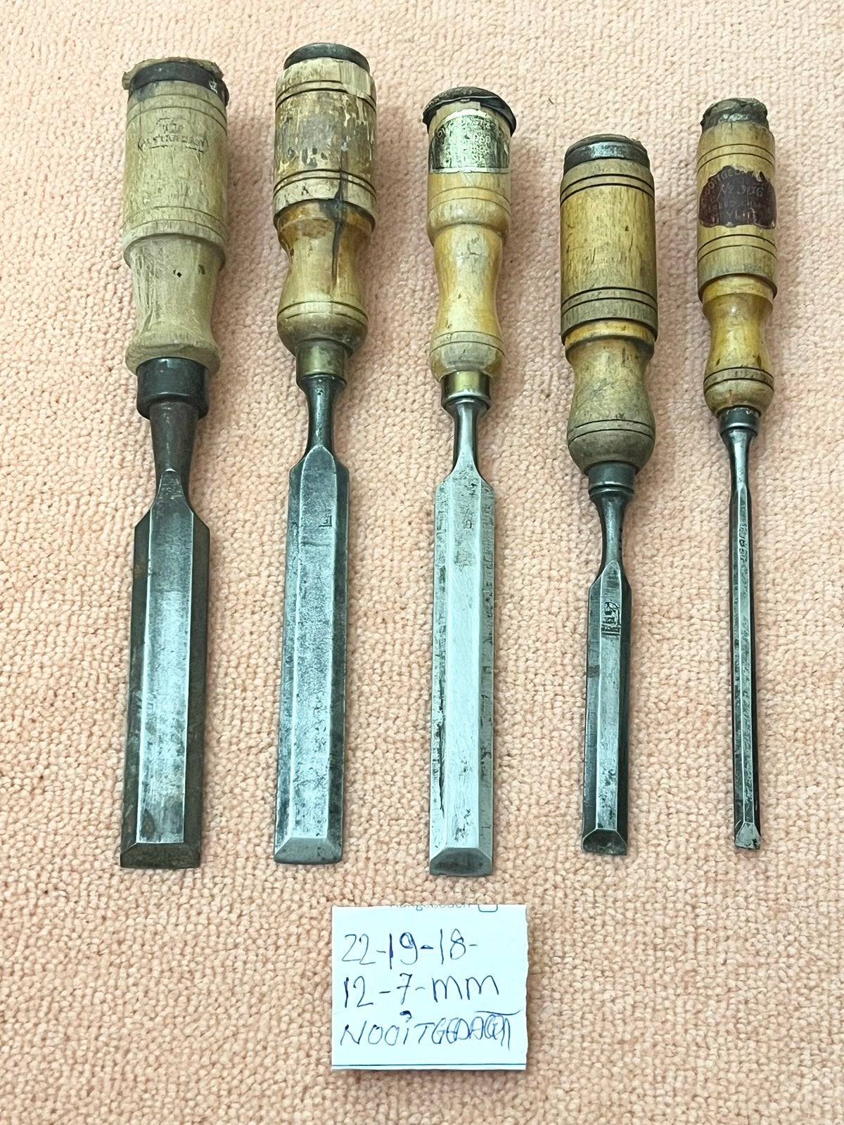Vintage  Nooitgedagt 5 houtbeitels (22-19-18-12-7 mm), Ophalen of Verzenden