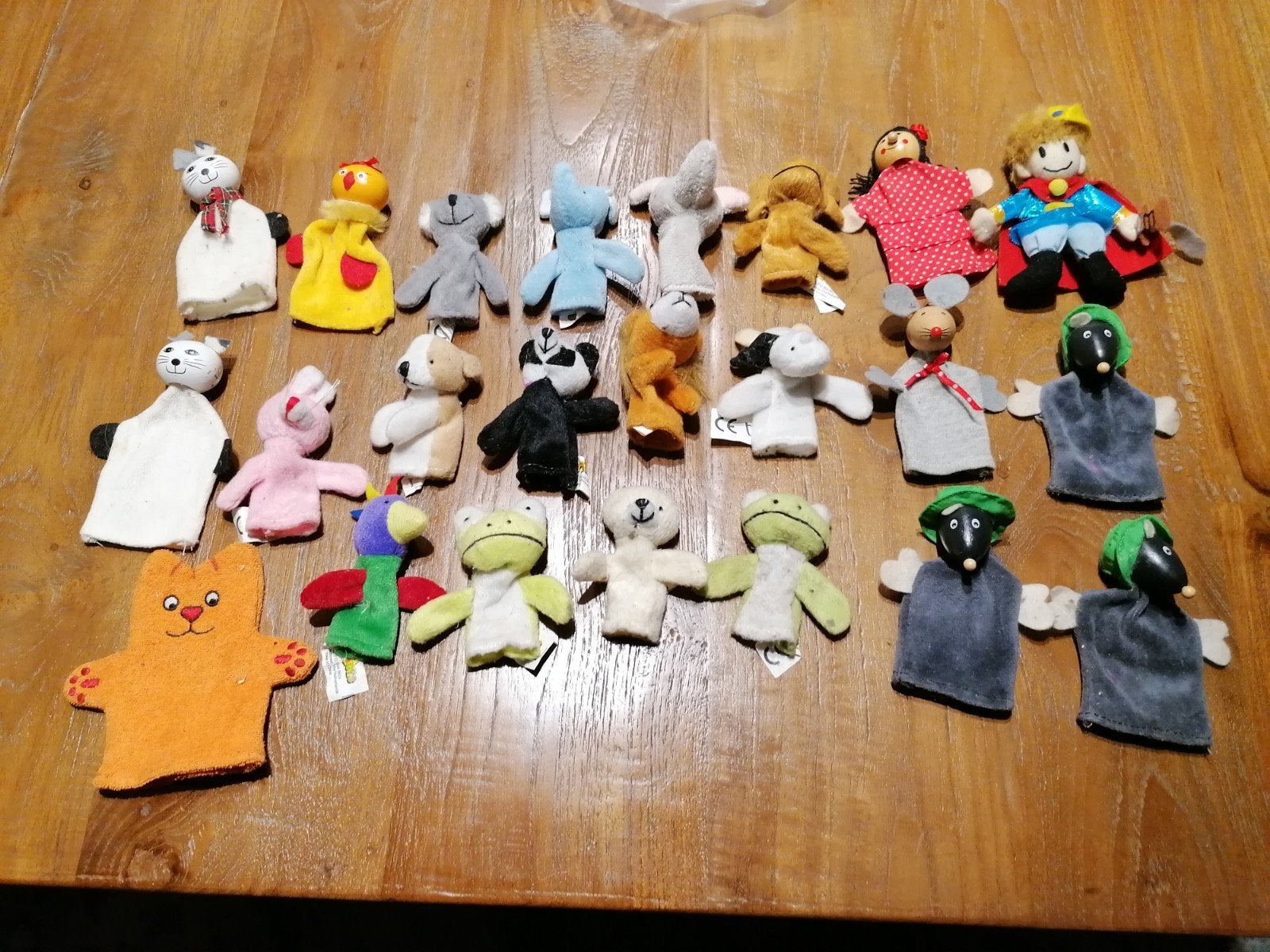Collectie vingerpoppetjes - Diverse dieren en figuren, Kinderen en Baby's, Ophalen of Verzenden, Gebruikt, Overige typen