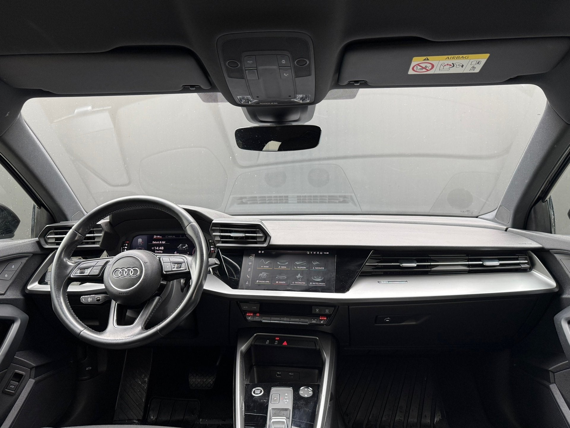 Audi A3 Sportback 35 TFSI S edition El.Stoelen El.Achterklep, Auto's, Audi, 4 cilinders, 150 pk, Zwart, Bedrijf