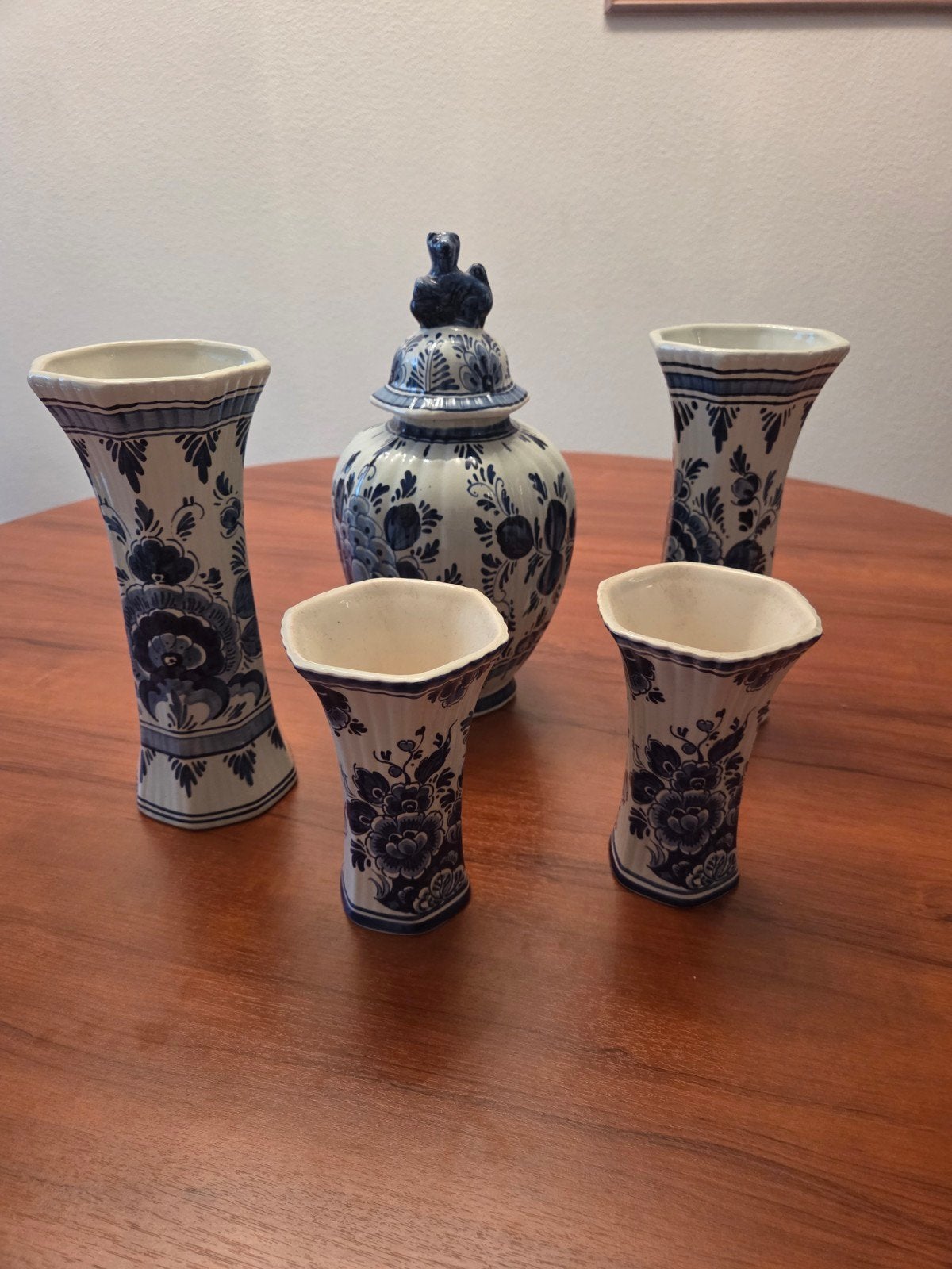 Delftsblauw kaststel, Ophalen