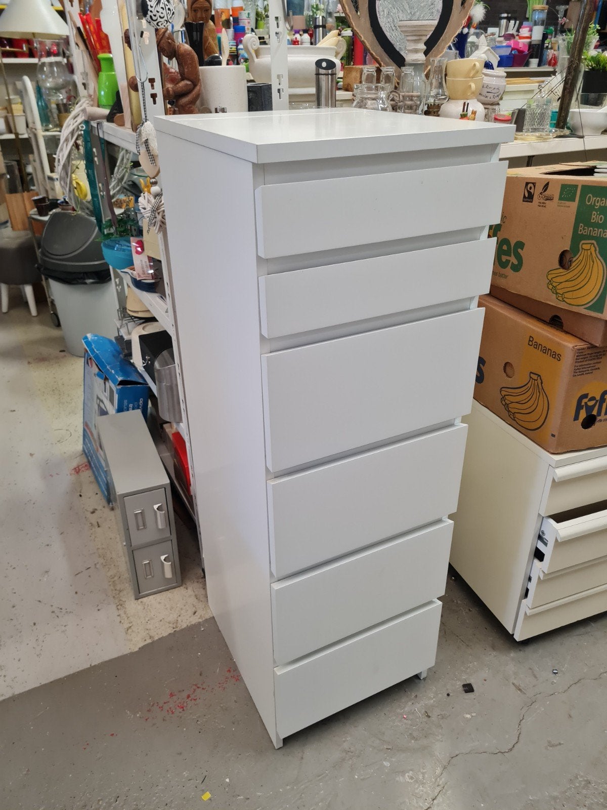 Witte ladekast met spiegel en opbergvak 41x58x124 cm, Ophalen, Overige materialen, Minder dan 50 cm, Gebruikt
