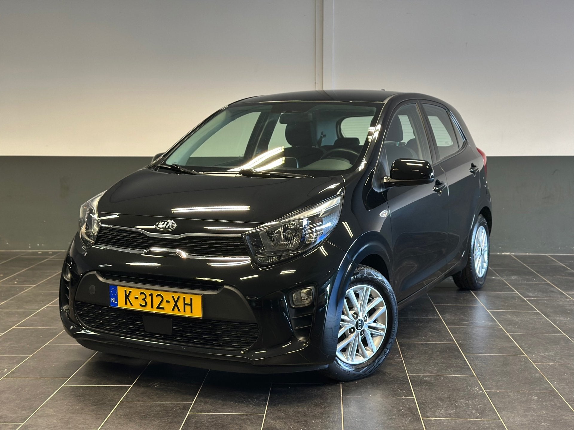 Foto 3 van Kia Picanto 1.0 DPi DynamicLine