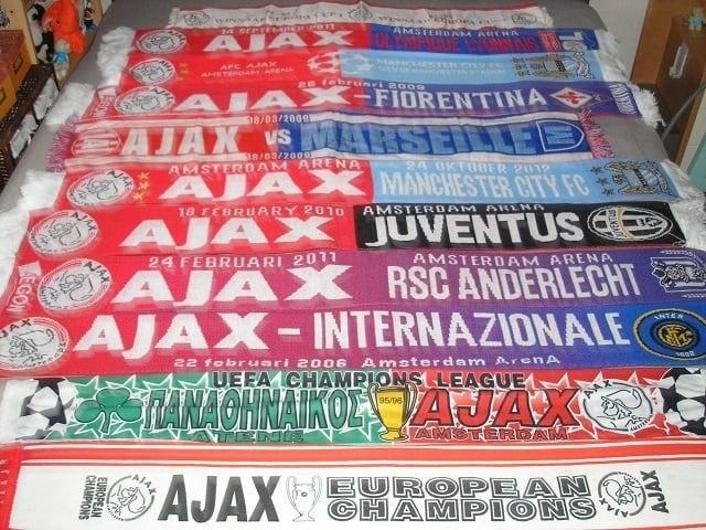 Verzameling/Collectie Ajax Voetbalshawls Diverse, Ophalen of Verzenden, Nieuw, Ajax, Vaantje of Sjaal