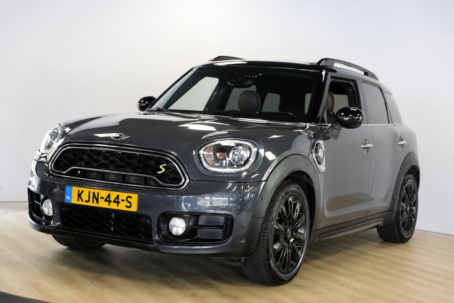MINI Countryman 1.5 Cooper S E ALL4 Chili | Schuif- kantelda, Auto's, Automaat, 8 kWh, Gebruikt, Euro 6