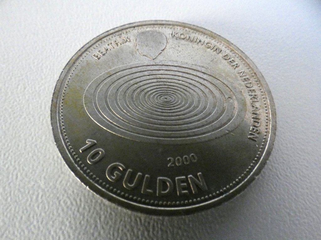 Te koop 10 gulden Beatrix munt uit 2000, een Millenium munt, Koningin Beatrix, Zilver, Ophalen of Verzenden, Losse munt