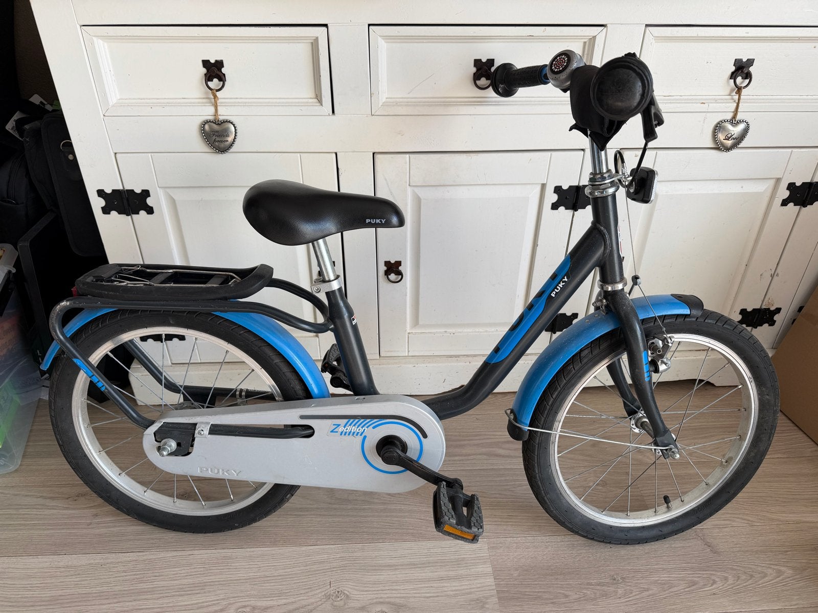 Puky 18 inch Kinderfiets antraciet blauw nette staat, Ophalen, Zo goed als nieuw, Terugtraprem, 16 tot 20 inch