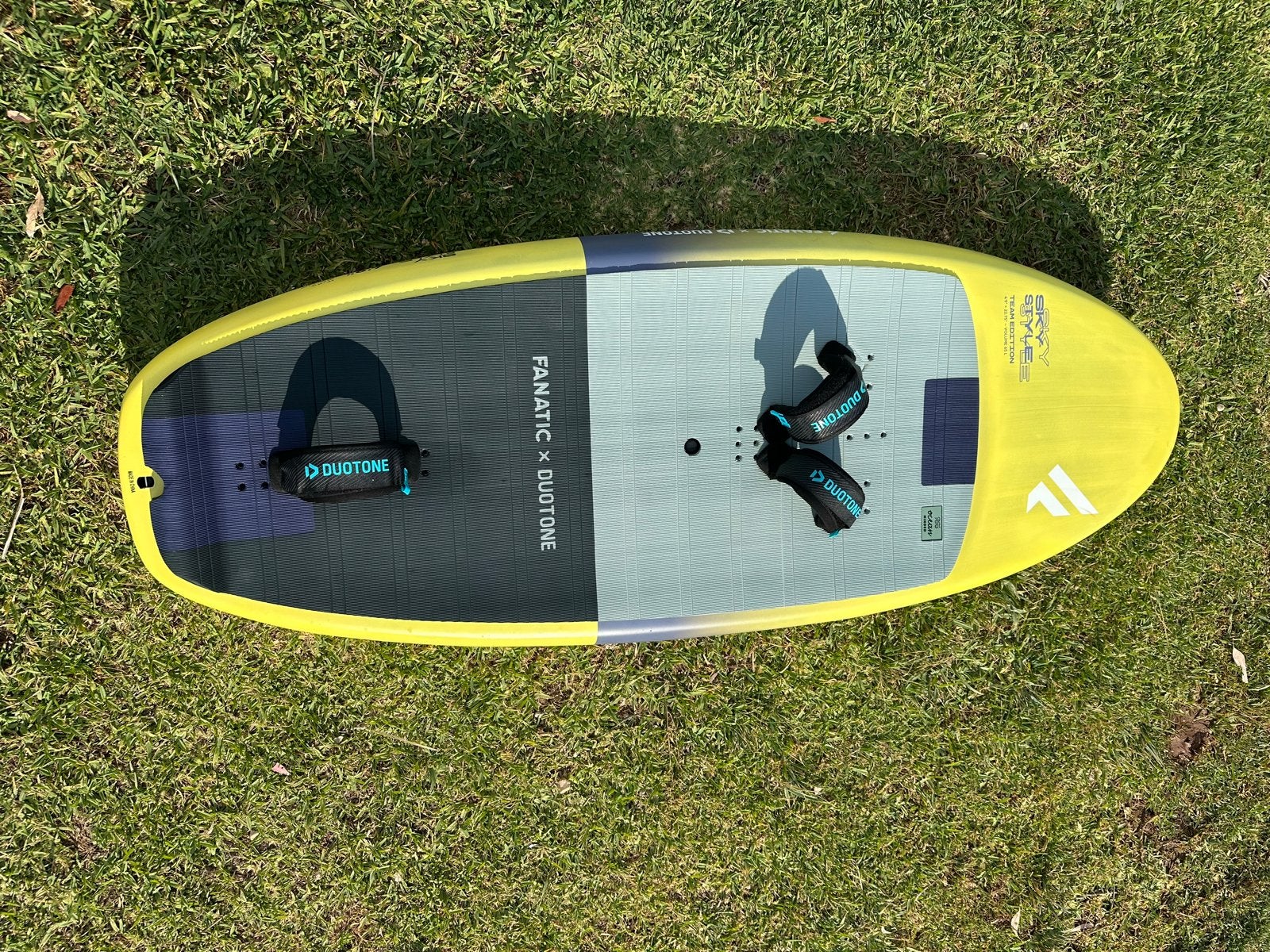 Fanatic Sky Style 65L Foilboard - Goede conditie, Watersport en Boten, Ophalen, Met voetbanden, Gebruikt, Fanatic