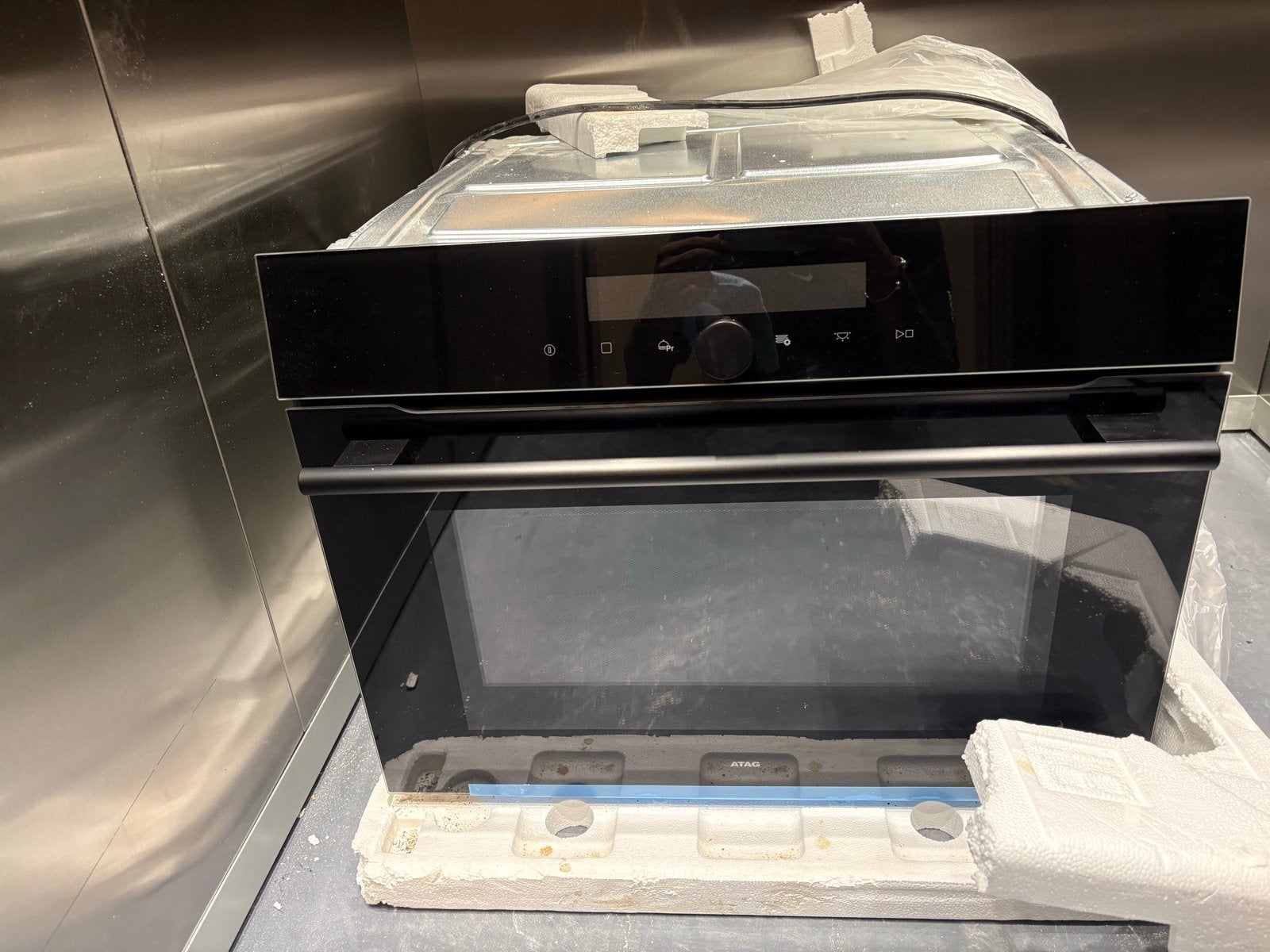 Nieuwe Combi-oven Magnetron met lichte frame schade, Ophalen of Verzenden, Nieuw, Magnetronfunctie, Combi-oven